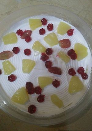 A picture of Fruit cream pudding.