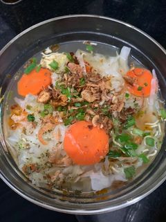 Hình của món Mì gói tôm khô trứng.