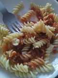 Fideos Espirales con Salsa Boloñesa