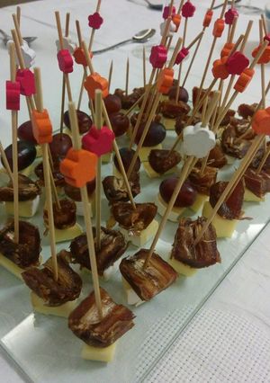 Foto de Entradas de tâmaras com queijo brie