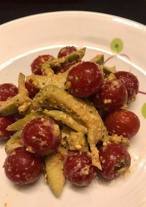 A picture of Cherry Tomato & Guava in Cheese & Oregano.