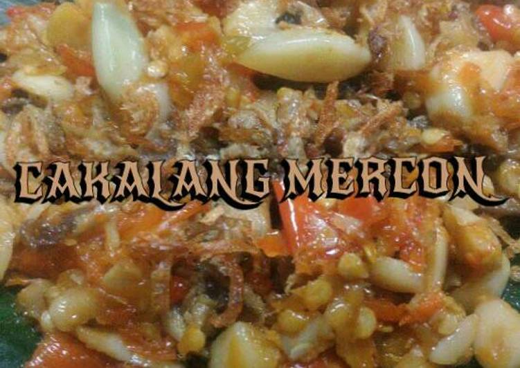 Cakalang Mercon (ikan cakalang suwir & sambal bawang)