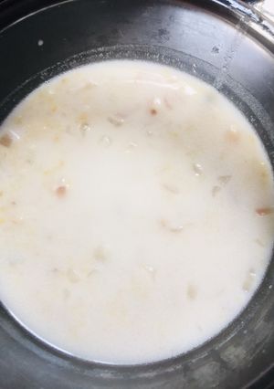 A picture of Wheat kanjee with coconut milk.