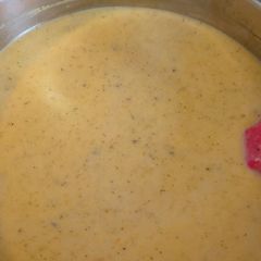 A picture of My creamy broccoli cheese soup.