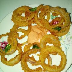 A picture of Onion ring.