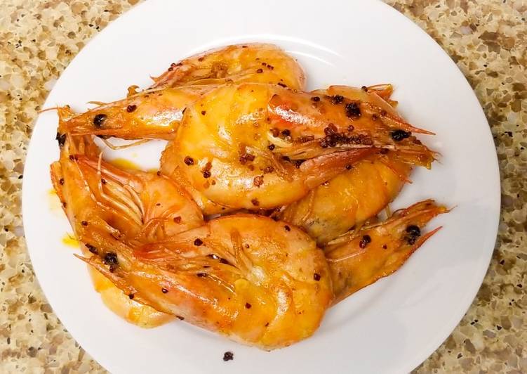 Steps to Prepare Super Quick Homemade Garlic butter shrimp