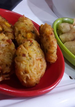 A picture of Maggi maggi cutlets.