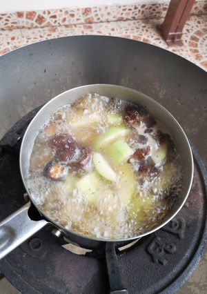 รูปของ ไก่ต้มฟัก