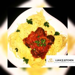A picture of Easy Homemade Spaghetti and meatball sauce.