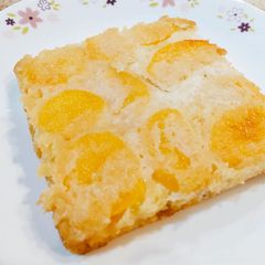 A picture of Peach dessert.