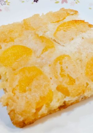 A picture of Peach dessert.