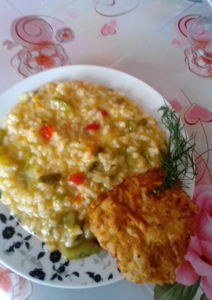 Рис з кабачком, болгарським перцем та помідорами