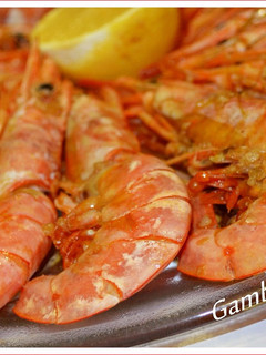 Una foto de Gambas al vermut