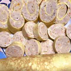 รูปของ Egg Chicken Roll