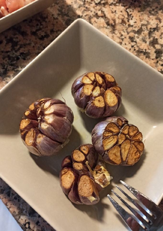 Una foto de Ajos asados en Airfryer