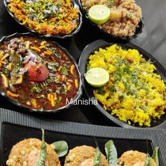 A picture of Maharashtratrian Snacks.