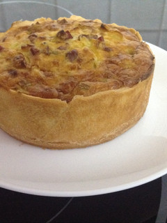Una foto de Pastel de puerros y jamón
