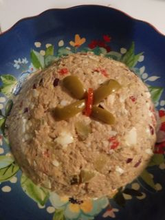 Una foto de Ensalada de tuna con huevo o dip de tuna