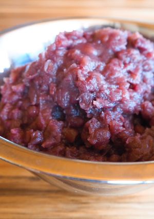 A picture of Adzuki bean paste.