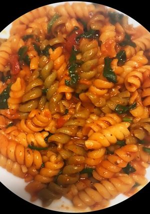 A picture of Spinach Rotini Pasta.