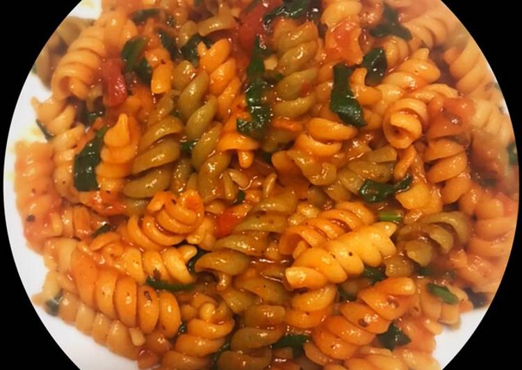 Simple Way to Prepare Ultimate Spinach Rotini Pasta