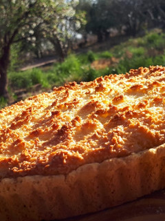 Una foto de Tarta de coco y dulce de leche