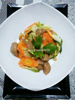 Foto resep Tumis Sawi Bakso