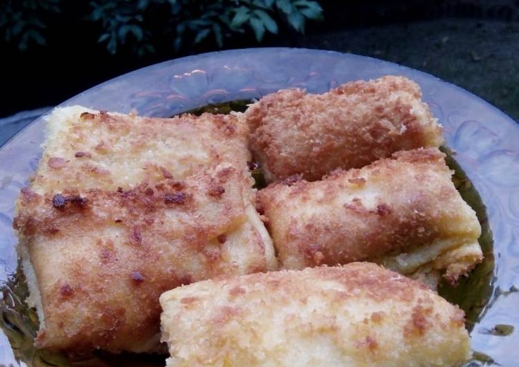 Risol isi Mayonaise Telur Sosis