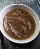 Chân gà hầm đậu phộng