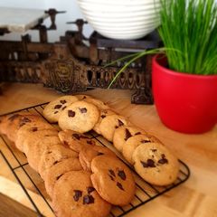 A picture of Cookies with chocolate chips.