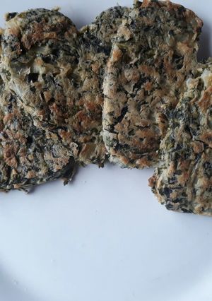 Una foto de 🌱Tortilla de Acelga súper fácil y riquísima 🍽