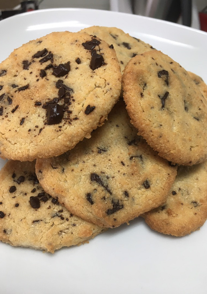 Una foto de Galletas shortbread 🍪 keto