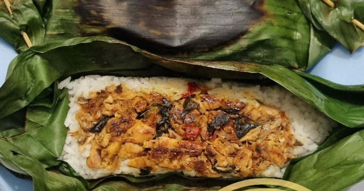 Nasi Bakar Tongkol Suwir Kemangi Sederhana