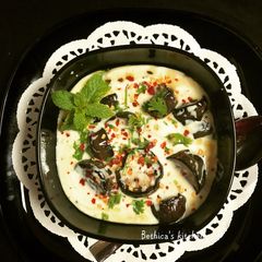 A picture of Baingan Raita.