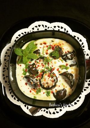 A picture of Baingan Raita.