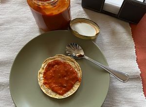 Una foto de Dip de tomates cherry
