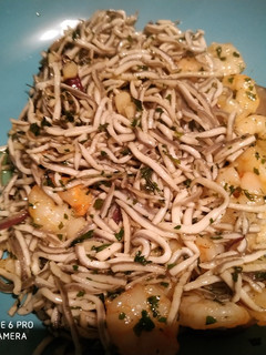 Una foto de Gulas con gambas