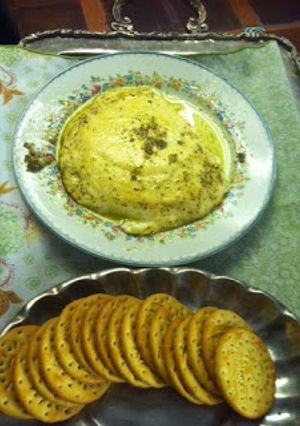 Una foto de Queso panela marinado con orégano