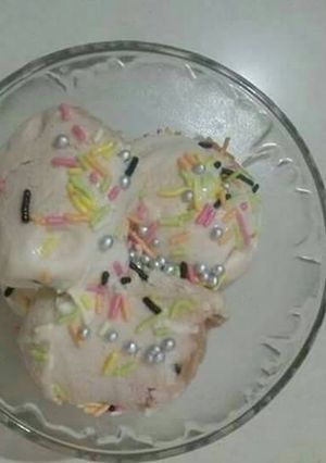 A picture of Homemade ice-cream.