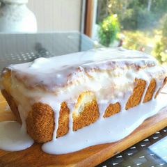 A picture of Coconut Cake.