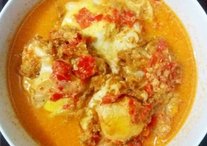 Resep Sambal  Goreng Telur  Ceplok  oleh jkloko Cookpad