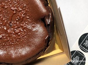 Gambar Dark Choc Burnt Cheesecake