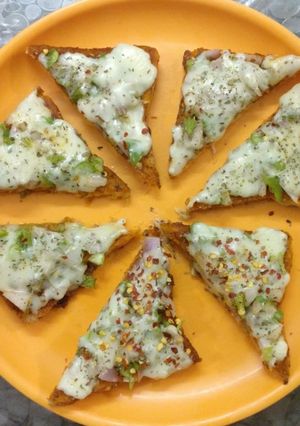 A picture of Bread Pizza.