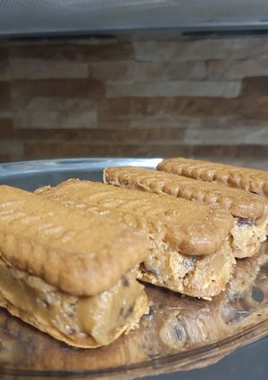 Φωτογραφία της συνταγής 🍧🧁 Παγωτίνια Biscoff με 4 υλικά!!!🍧