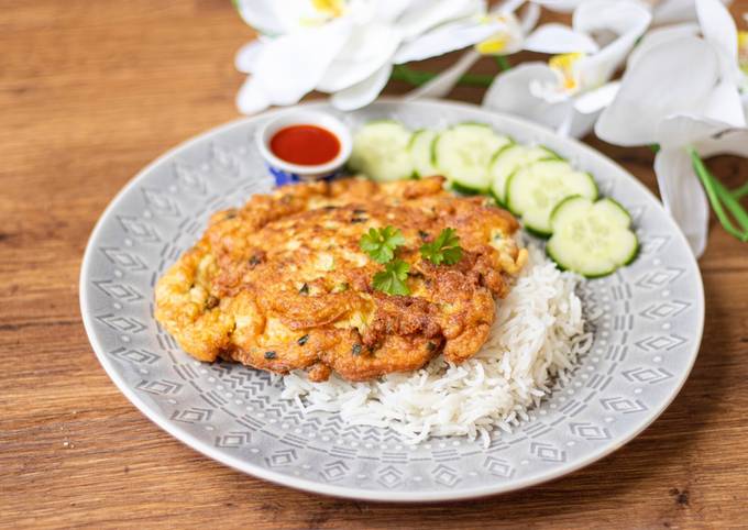Kai Jeaw Moo Sub - Thai Crispy Omelette 🍳