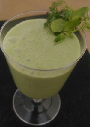 A picture of Palak Phudina Buttermilk.