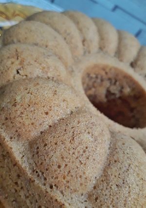 Foto resep Bolu kukus pisang lembut (2 telur,no mixer,takaran sendok)