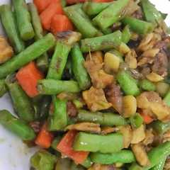 Tumis Kacang Panjang Wortel Ayam Menu warteg রেসিপির প্রধান ছবি