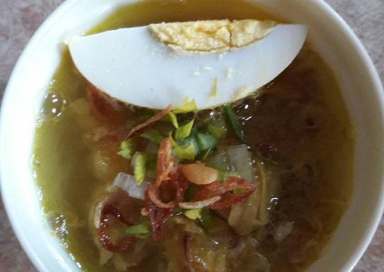 Langkah Mudah Membuat Soto Ayam ambengan Yang Enak