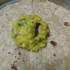 A picture of Dal gravy.